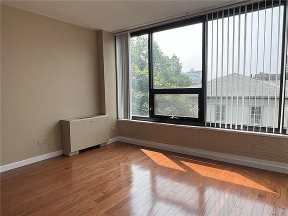 5th image of 849 Delaware Ave APT 202