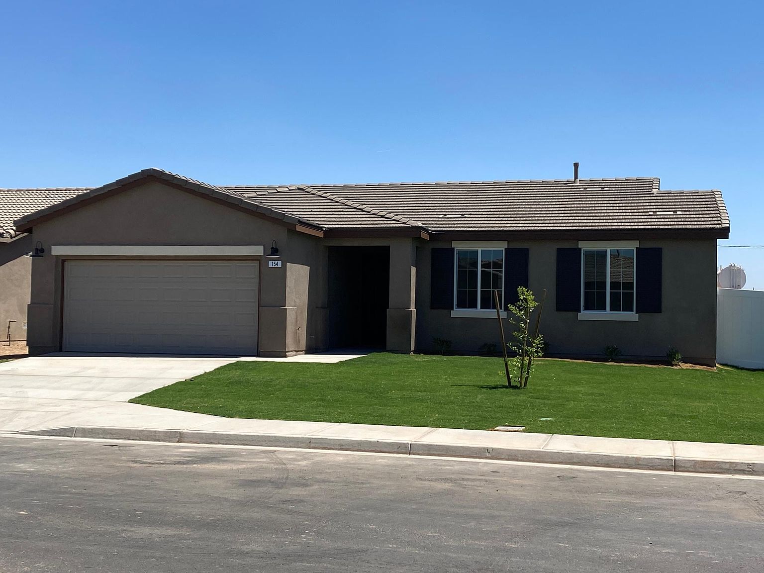 154 Cutting Horse St, Brawley, CA 92227 Zillow