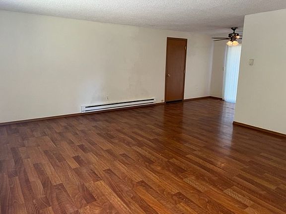 2nd image of 5038 Hemphill Dr SE