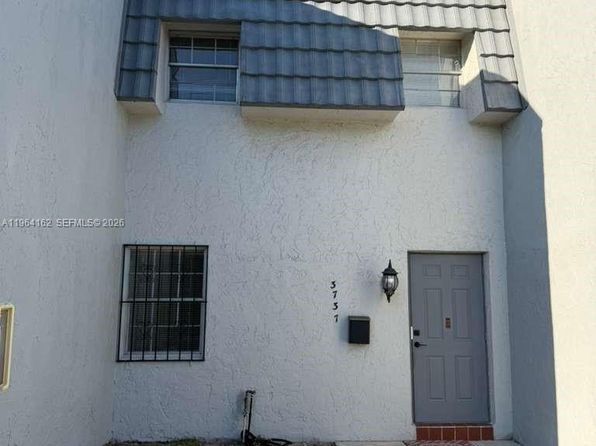 3737 NW 20th St #504