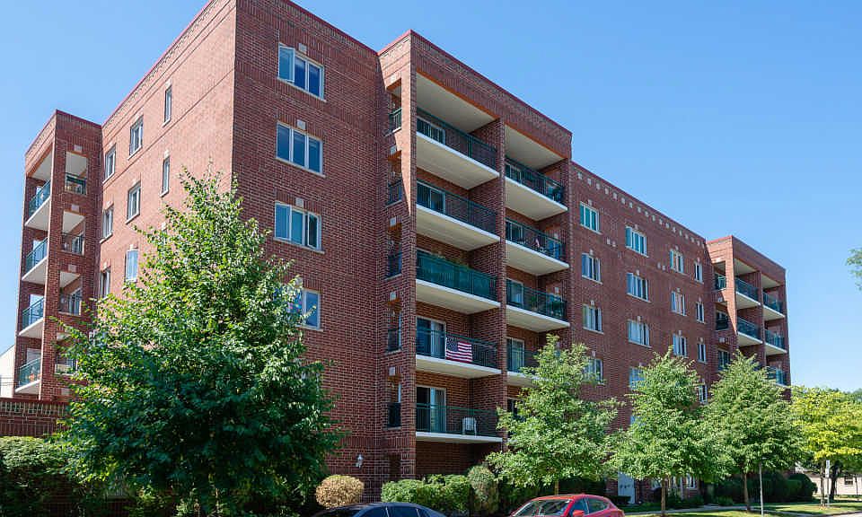 1st image of 1325 Perry St APT 205