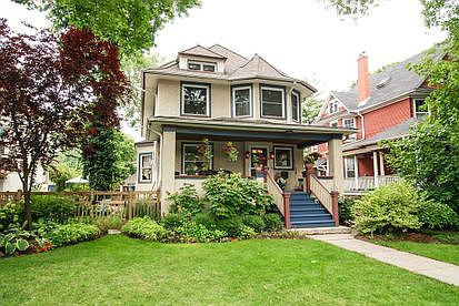 1st image of 321 S Elmwood Ave