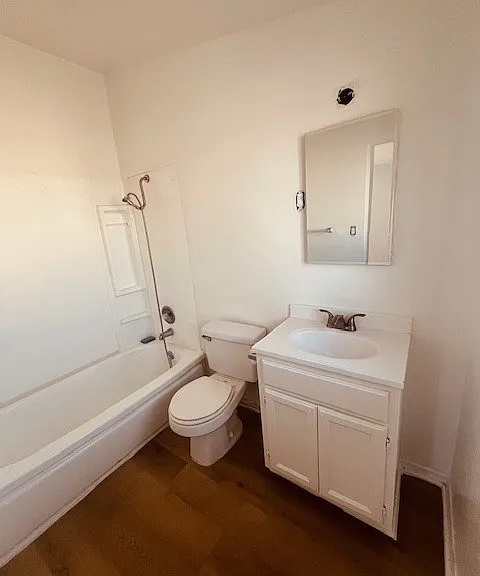 123 W 12th St (Beacon Harbor View, LLC) — Photo 24