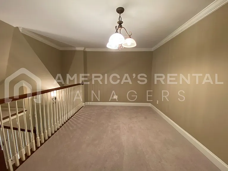 4230 Lochshire Ln — Photo 26
