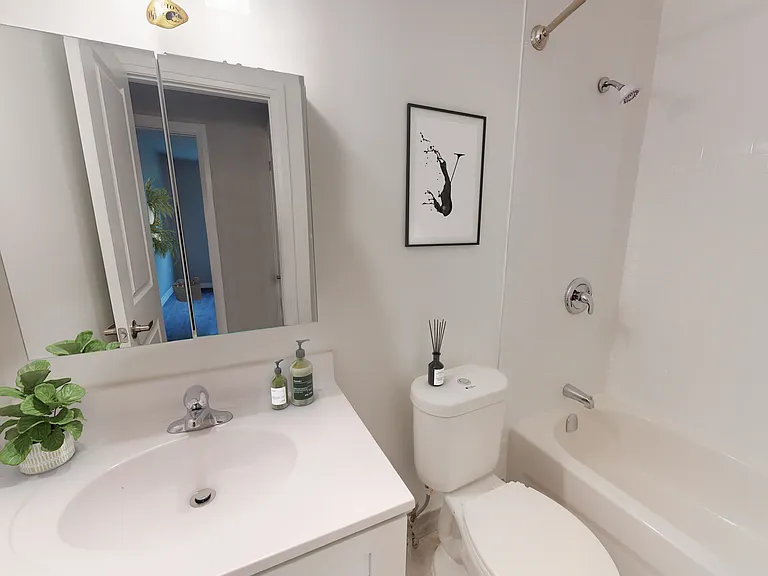 323 Niagara Blvd — Photo 8