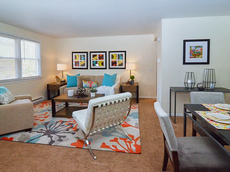 Briarwood Apartments — Photo 2