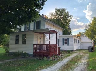 108 Union St, Union Mills, IN 46382