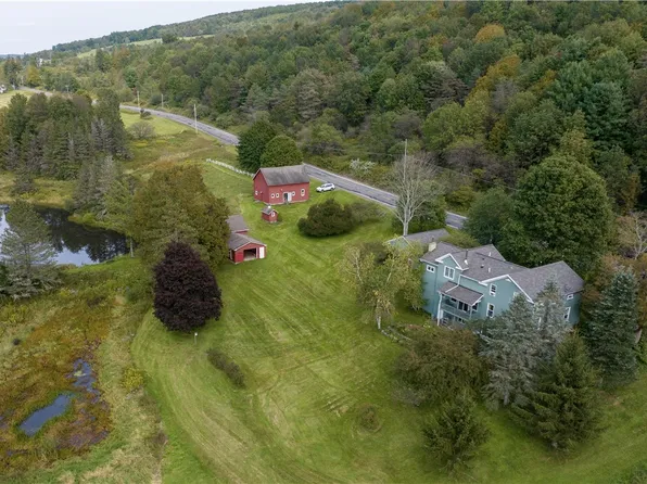389 State Highway 320, Norwich, NY 13815