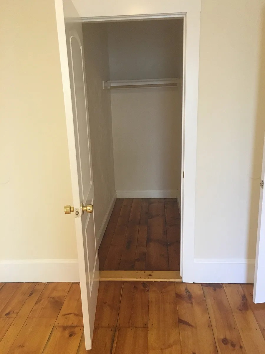 Building Photo - 820 Merrimack St #3