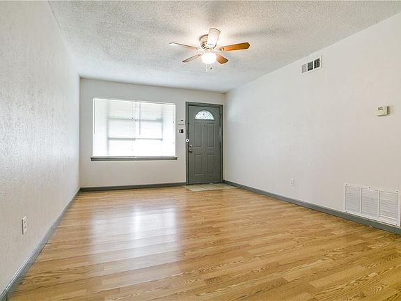 5th image of 4619 Sandra Lynn Dr