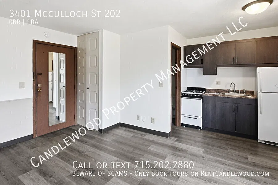 Upper Studio Apartment Available Now! — Photo 4