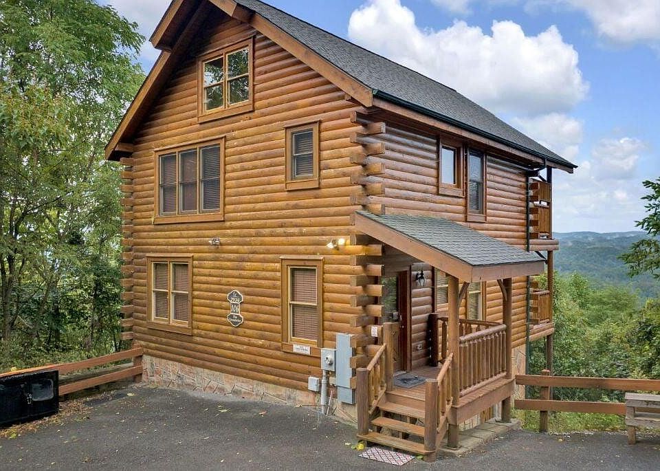 1st image of 2619 Greystone Ridge Dr