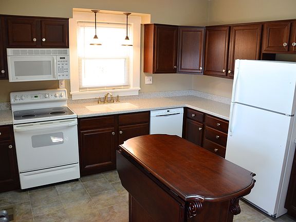 1st floor kitchen