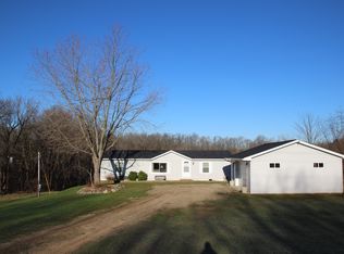 6100 Otis Lake Rd, Delton, MI 49046