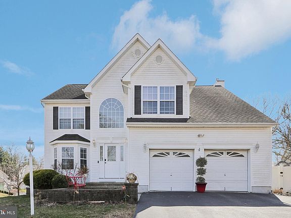 2nd image of 187 Compass Rd