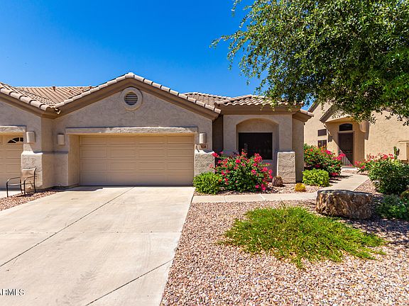 2nd image of 1534 E MANOR Drive