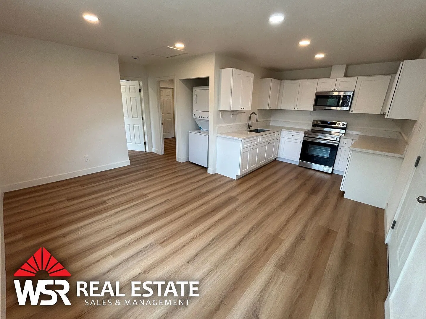 2 bed, 1.0 bath, 600 sqft, $2,000 — Photo 4