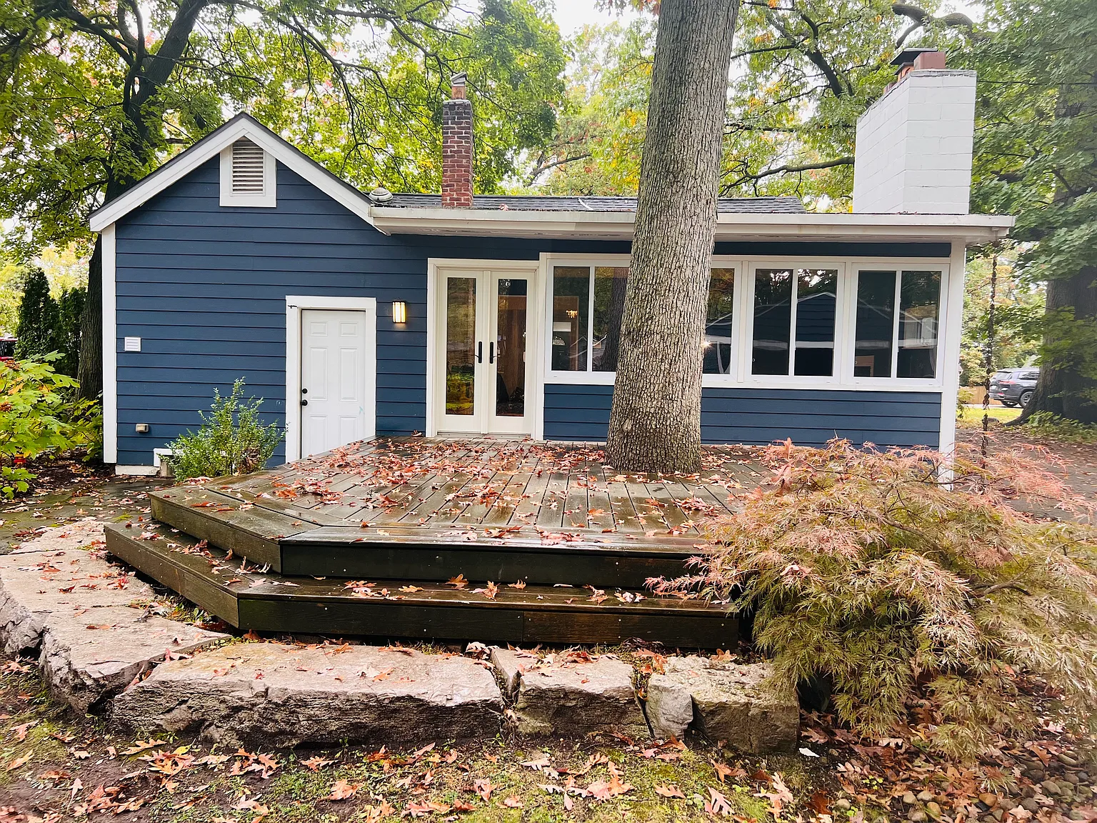 3 bed, 1300 sqft, $2,000 — Photo 2