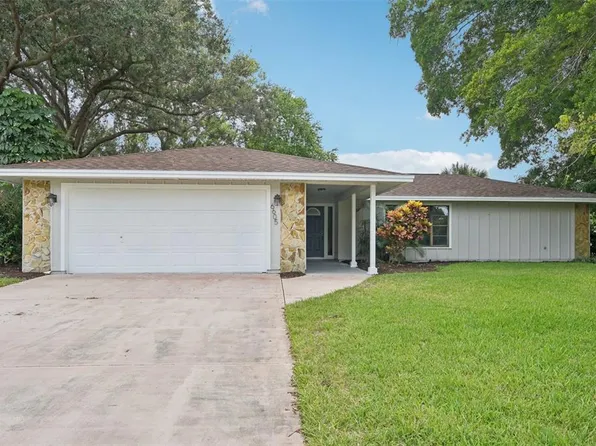 6605 Pointe West Blvd, Bradenton, FL 34209