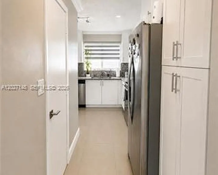 12295 SW 10th Ter — Photo 9
