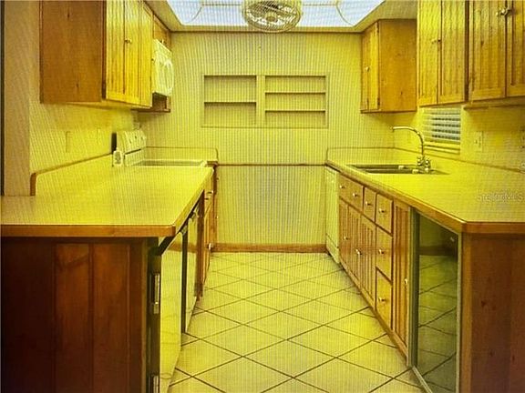 4th image of 4017 Eastridge Dr