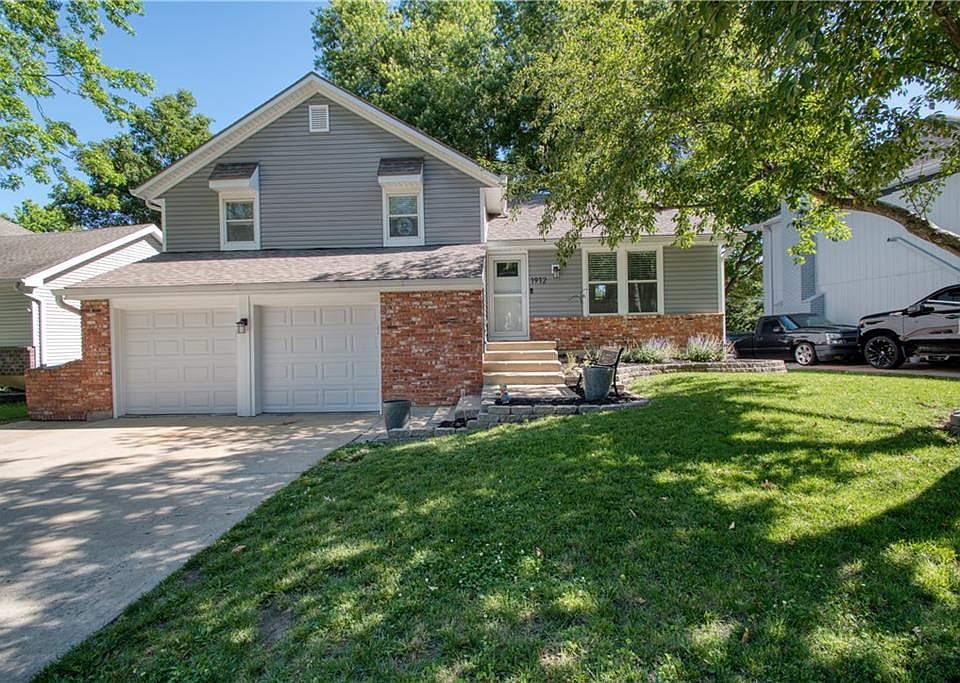 1st image of 1912 E Mohawk Cir