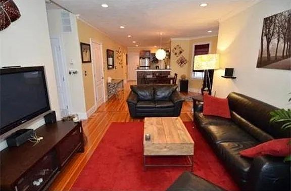 17 Pond St #3 — Photo 12