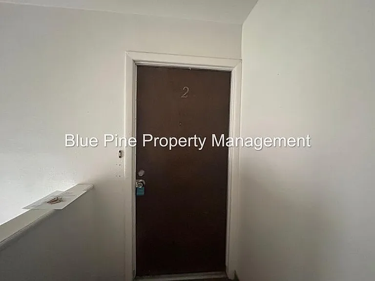 182 Adams St #2 — Photo 10
