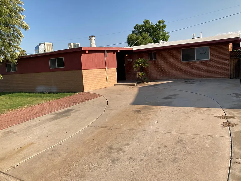 2001 W La Osa Dr — Photo 15