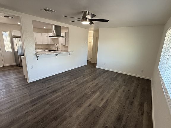 2nd image of 2535 N 52nd St #10