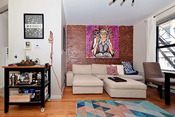 Rented by J Misrahi Realty Corp | media 9