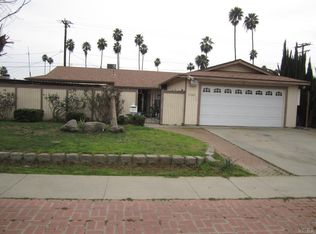 1295 Lassen Dr, Hanford, CA