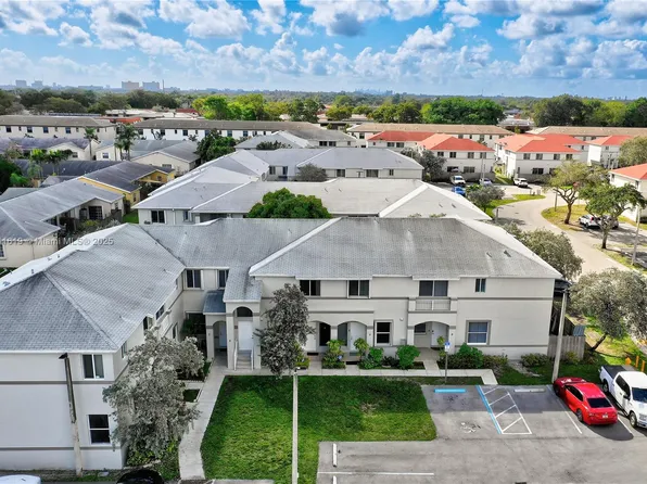 21275 NE 8th Pl APT 4, Miami, FL 33179