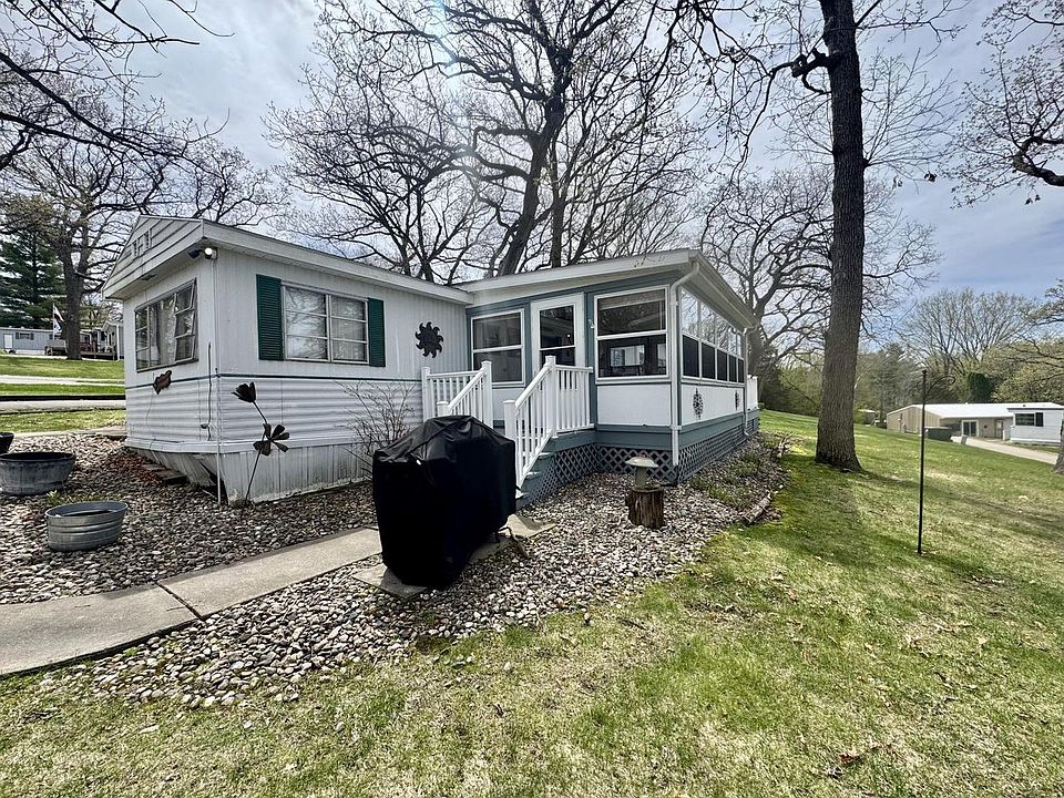 1st image of W1325 Spring Grove ROAD #39