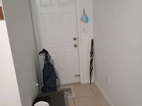 9372 SW 36th St #2, Miami, FL 33165