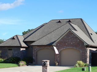 101 Bluebonnet Dr, Lafayette, LA 70508