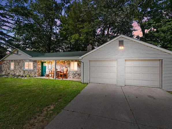 5134 W Houghton Lake Dr, Houghton Lake, MI 48629