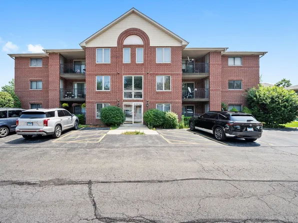11103 W Cove Cir Unit 3D, Palos Hills, IL 60465