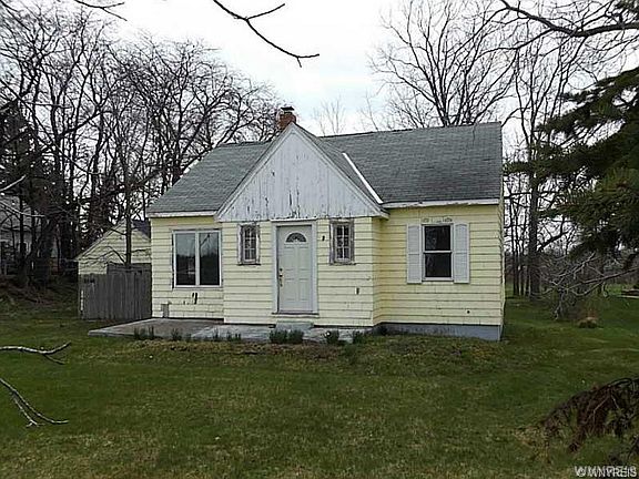 3rd image of 3546 Pleasant Ave