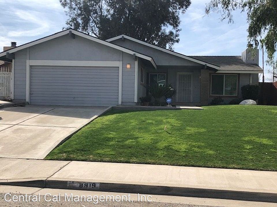1st image of 8919 Lanora Ave