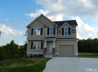 189 Cornfield Ln, Benson, NC 27504
