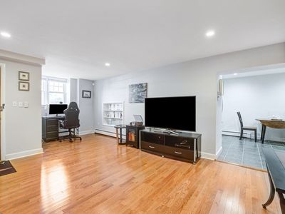 26 John St #A, Brookline, MA, 02446
