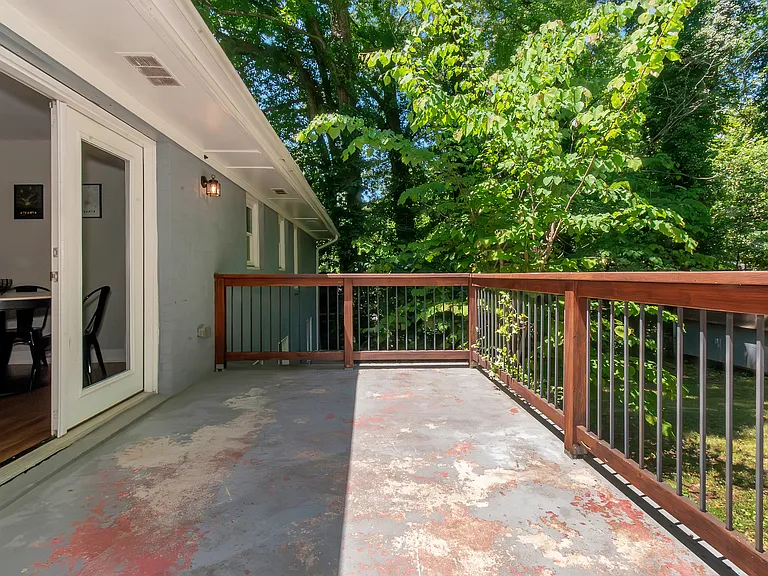 819 Jefferson Ave SW — Photo 27
