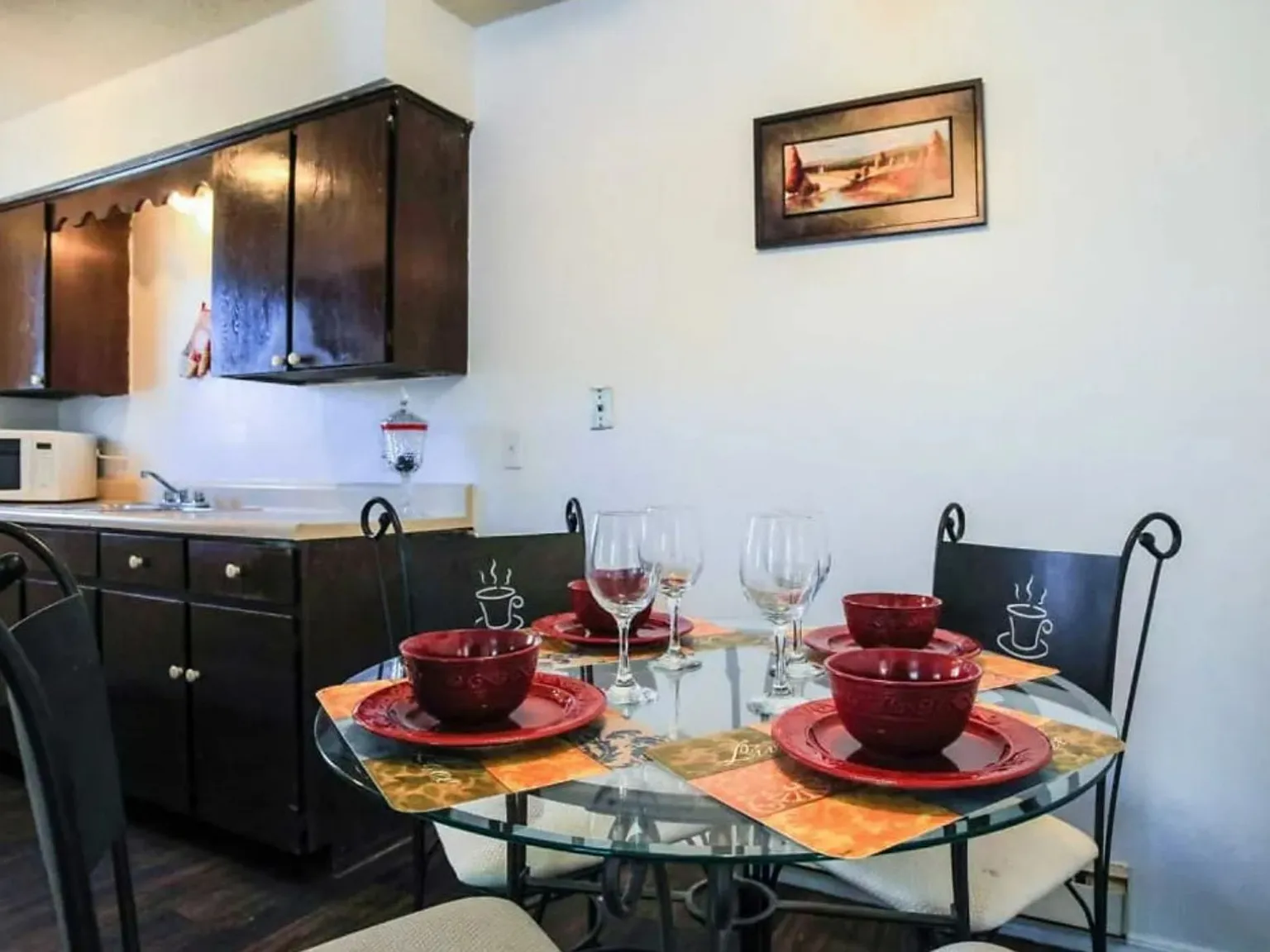 Campus Pointe Apartments — Photo 4