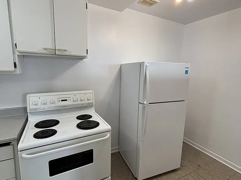 345 Laurier Ave E #1001 — Photo 4