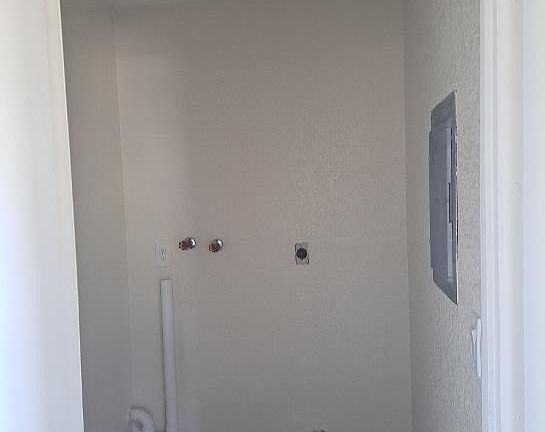 5th image of 718 1st St #A