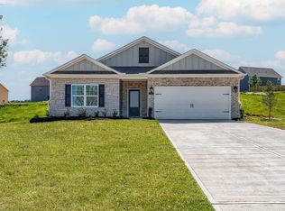 1214 Fendt Dr, Locust Grove, GA 30248