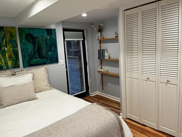 319 T St NW — Photo 14