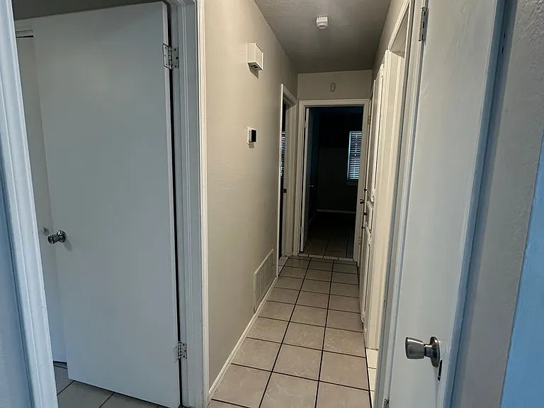 312 S Avery Dr — Photo 42