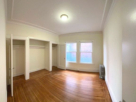4th image of 534 Hyde St APT 3